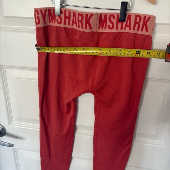 Gymshark Pants - Gymshark Coral Leggings